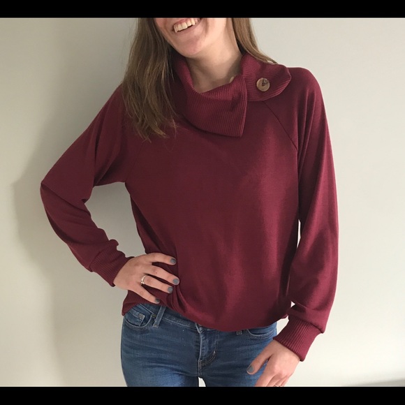 Cowl neck with button detail made in USA - Picture 4 of 7